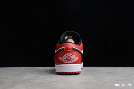 Low Toe Jordan Bred 1 1019